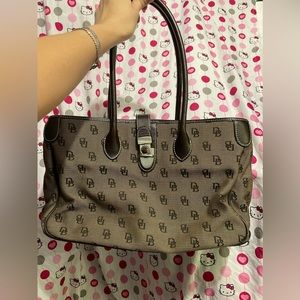 VINTAGE DOONEY BOURKE BAG